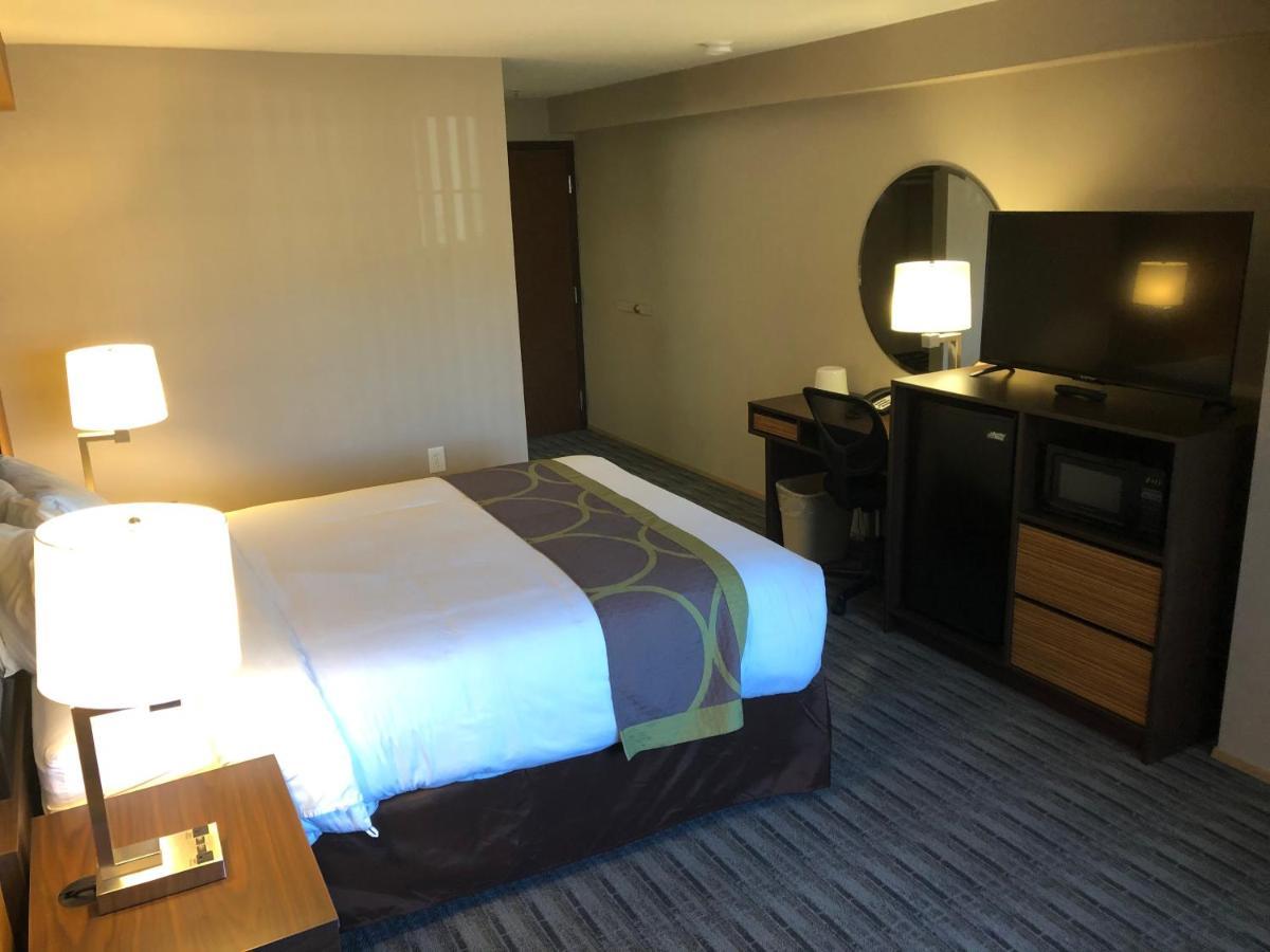 Super 8 By Wyndham Lynnwood Exterior foto
