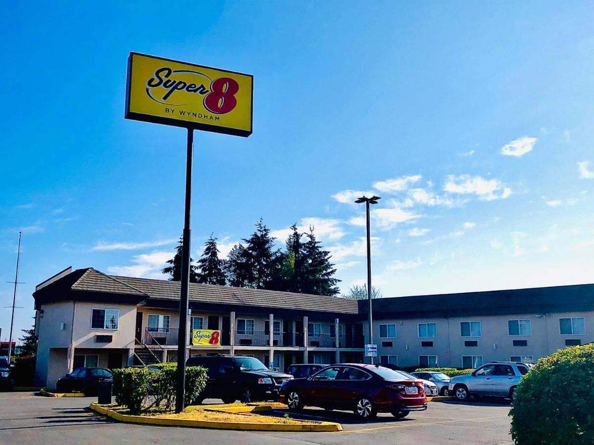 Super 8 By Wyndham Lynnwood Exterior foto