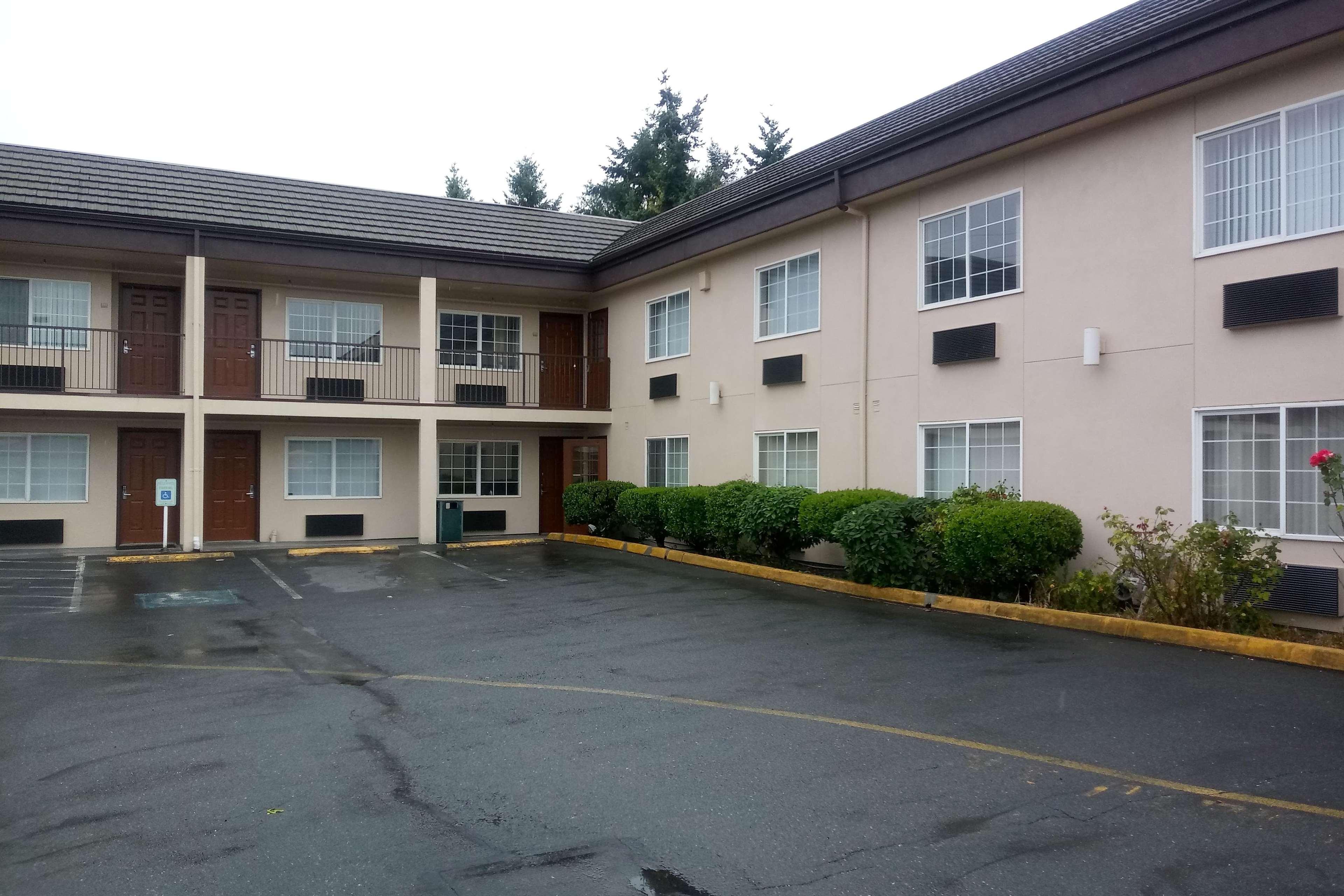 Super 8 By Wyndham Lynnwood Exterior foto